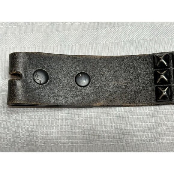 Classic Rocker Triple Pyramid Studded Black Leather Belt Size 34" Unisex Punk - Picture 3 of 8